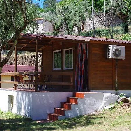 Camping & Bungalows Ponte Das Tres Entradas Campsite Oliveira do Hospital